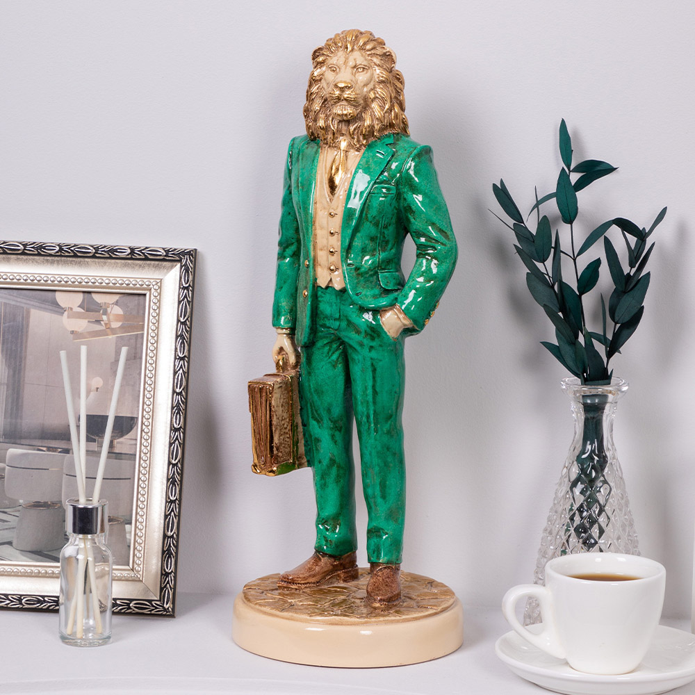  Скульптура Лев Бизнесмен Айвори Изумрудный