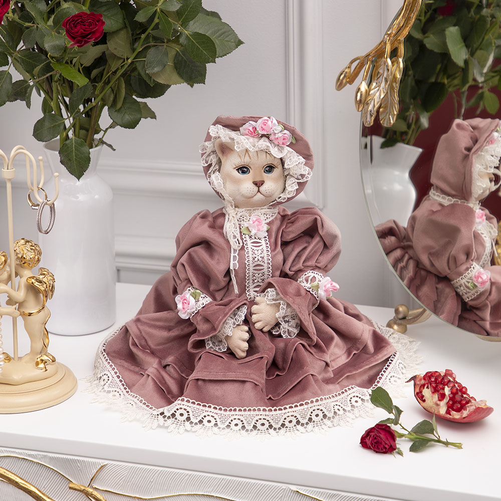 Кукла коллекционная Кошка Фике